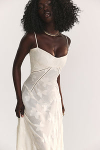 Stijlvolle Mouwloze Jurk – Viviana