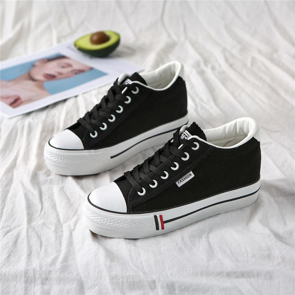 Stylowe damskie trampki z płóciennej tkaniny na platformie – Leonie