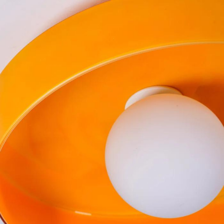 Ronde Plafondlamp met Stijlvolle Functionaliteit - LumiSphere