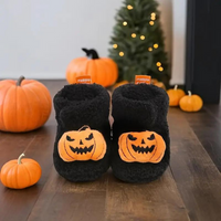 Dziecięce kapcie na Halloween z nadrukiem kreskówkowym – SpookySteps
