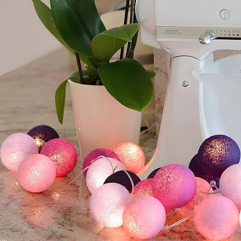 Sfeervolle Bolletjes Slinger - LumaBreeze
