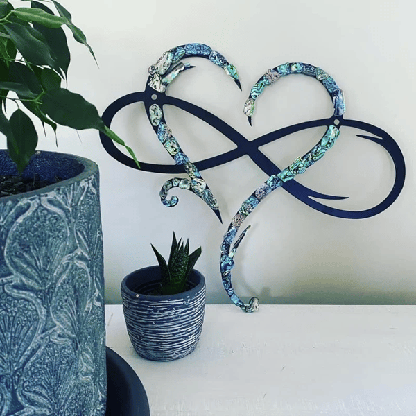 IJzeren Wanddecoratie met Oneindig Hart - InfiniteHeart