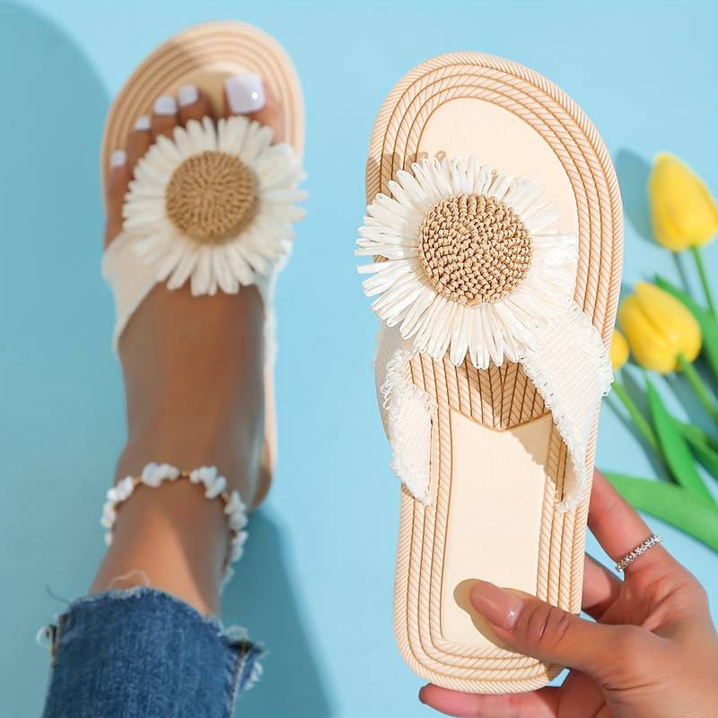 Boho Slip-On Sandalen met Bloemdetail – Marivi