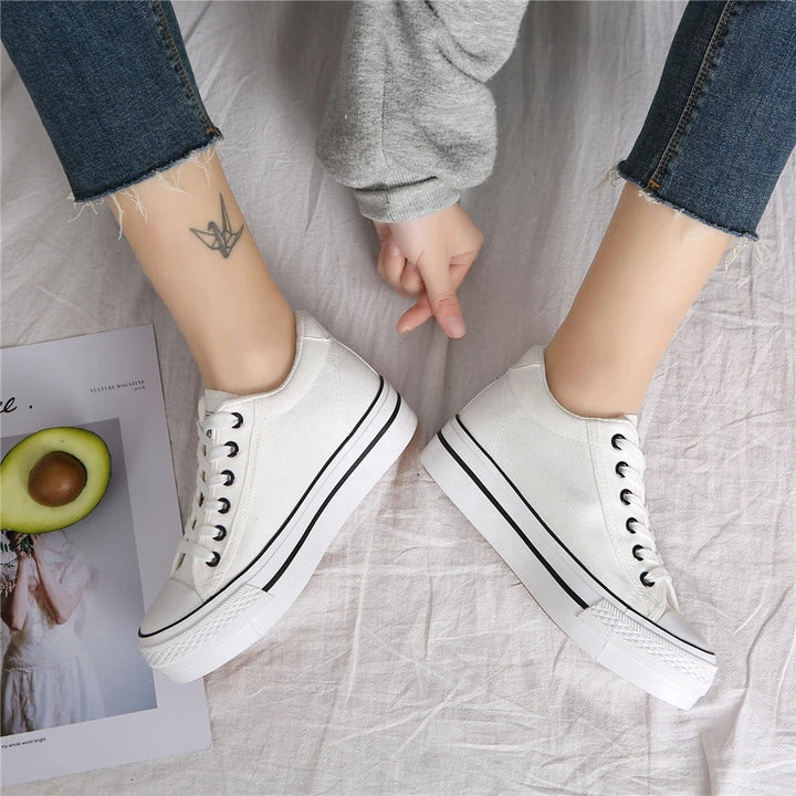 Stylowe damskie trampki z płóciennej tkaniny na platformie – Leonie