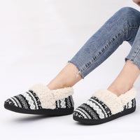 Winterse Gebreide Pantoffels - CozyCloud