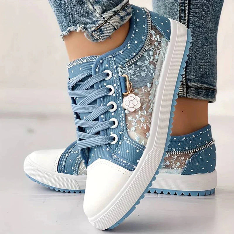 Ademend Dames Canvas Sneakers met Bloemenkant - Celina