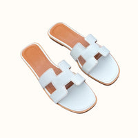Comfortabele en Modieuze Slippers - TrendySoft