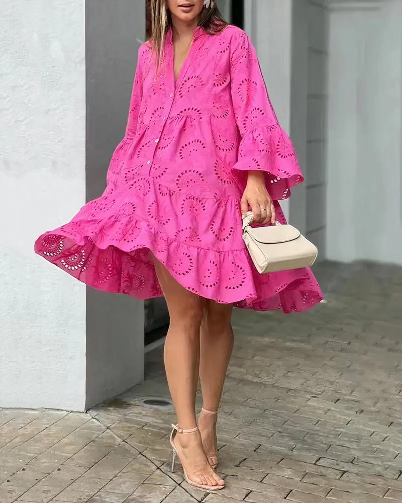 Comfortabele Zomerjurk met Kraag en V-hals – Sarah