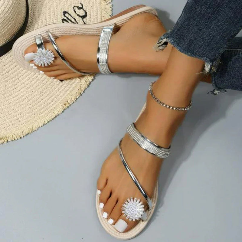 Trendy Dames Sandalen met Uniek Sneeuwvlokdetail – Arluna