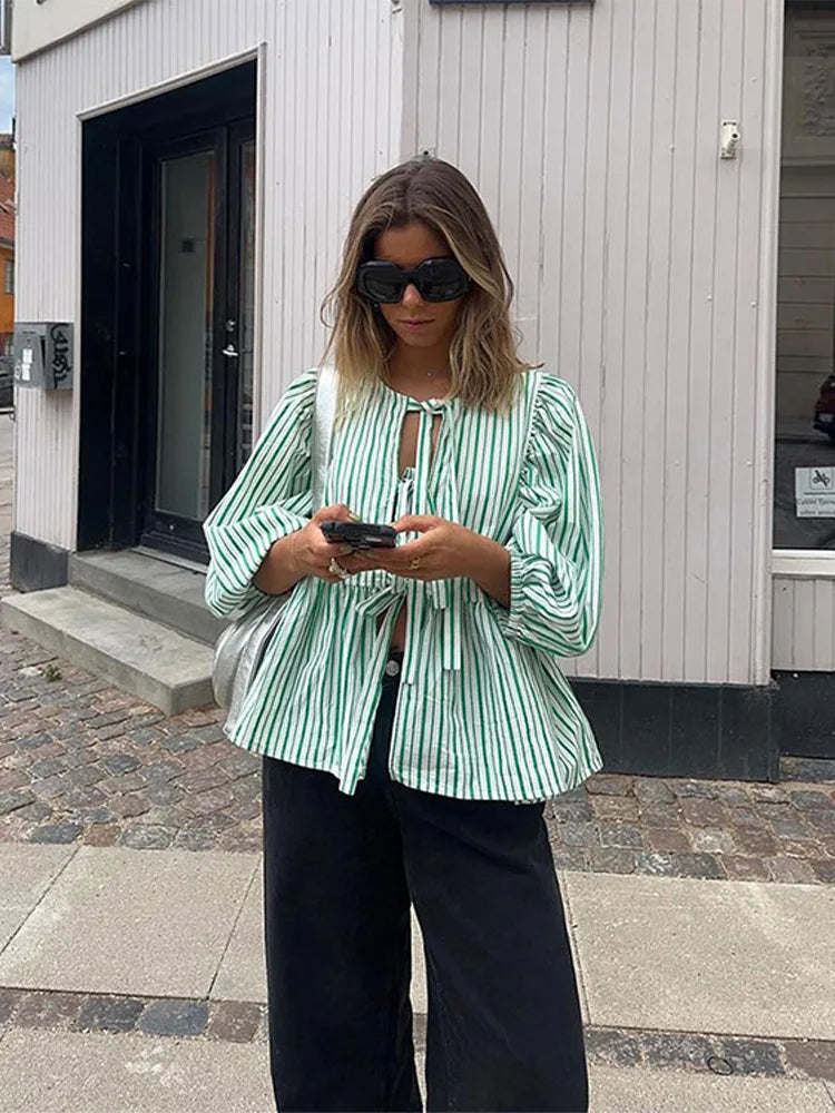 Geruite Dames Blouse met Pofmouwen – Maeve