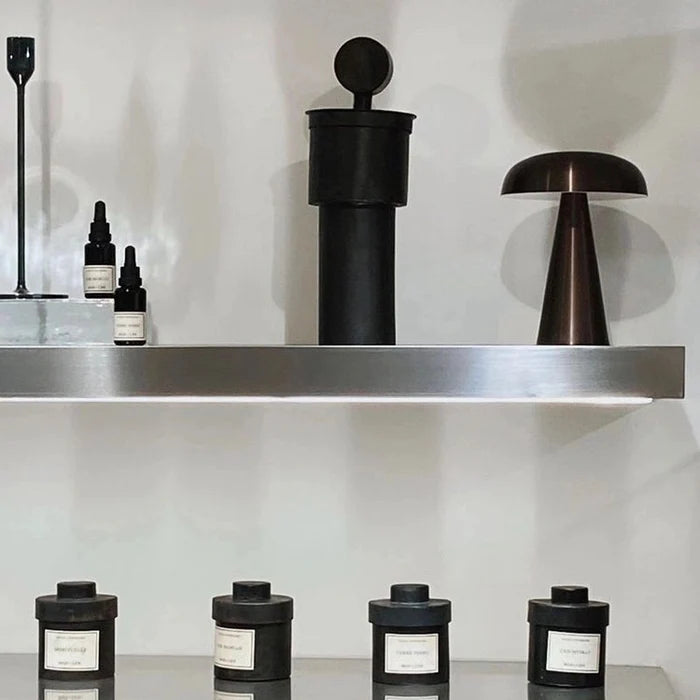 Stylowa przenośna lampka stołowa - ShroomLite