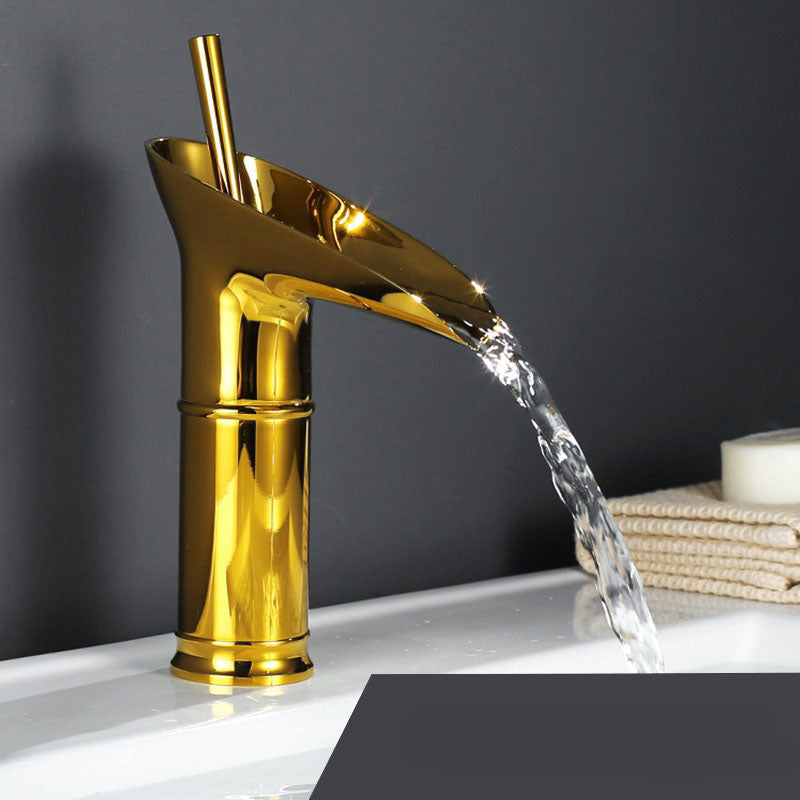 Luxe Waterval Wastafelkraan - CascadeFlow
