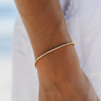 Delikatna Bransoletka z Koralików - Nova