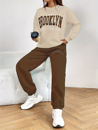 Tweedelig Jogginpak met Trendy Letterprint - Isabelle