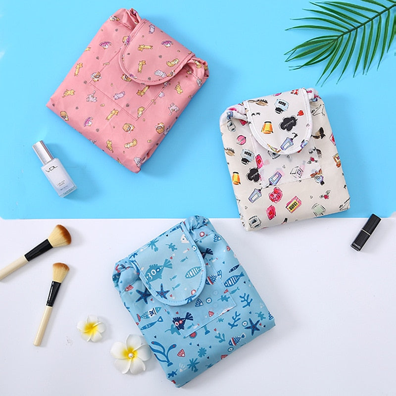 Draagbare Trekkoord Cosmetica- en Toilettas – 1+1 GRATIS Reisorganizer