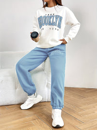 Tweedelig Jogginpak met Trendy Letterprint - Isabelle