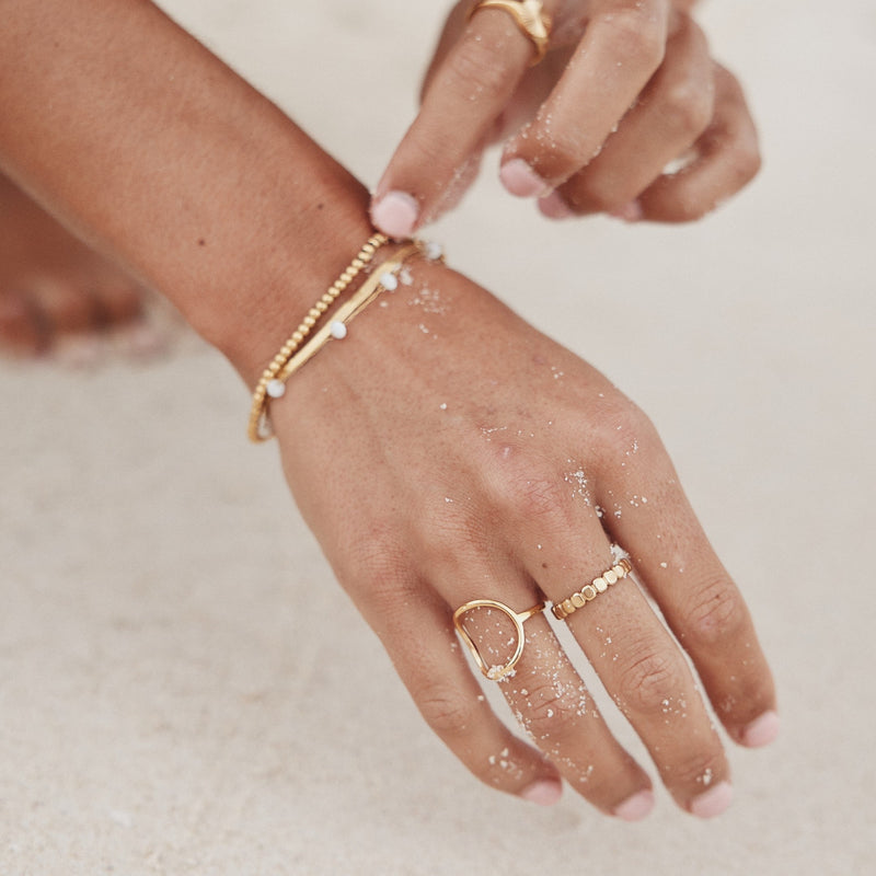 Stylowy pierścionek z koralikami - Elina