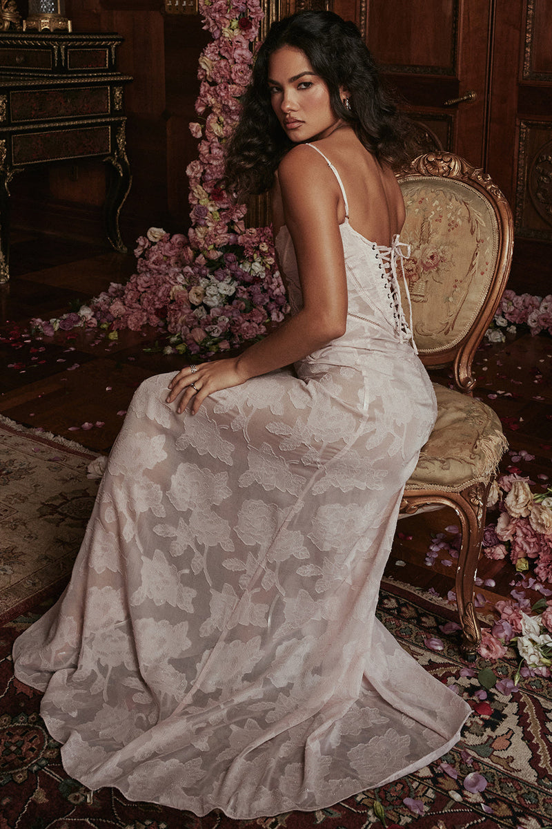 Stijlvolle Mouwloze Jurk – Viviana