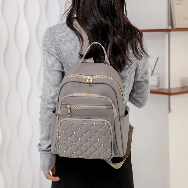 Lichtgewicht Waterdichte Nylon Rugzak voor Dames – Reizen & School