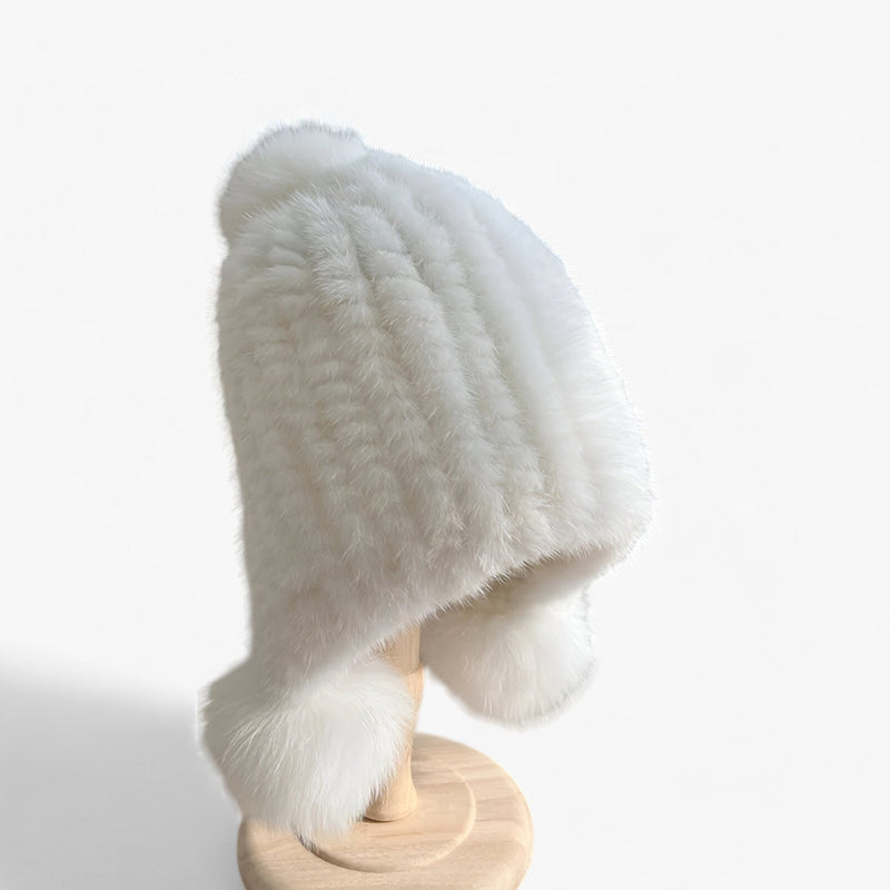 Luxe Bontmuts van Wezel met Vosbont Pompon - Valeria