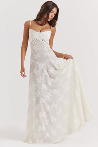 Stijlvolle Mouwloze Jurk – Viviana