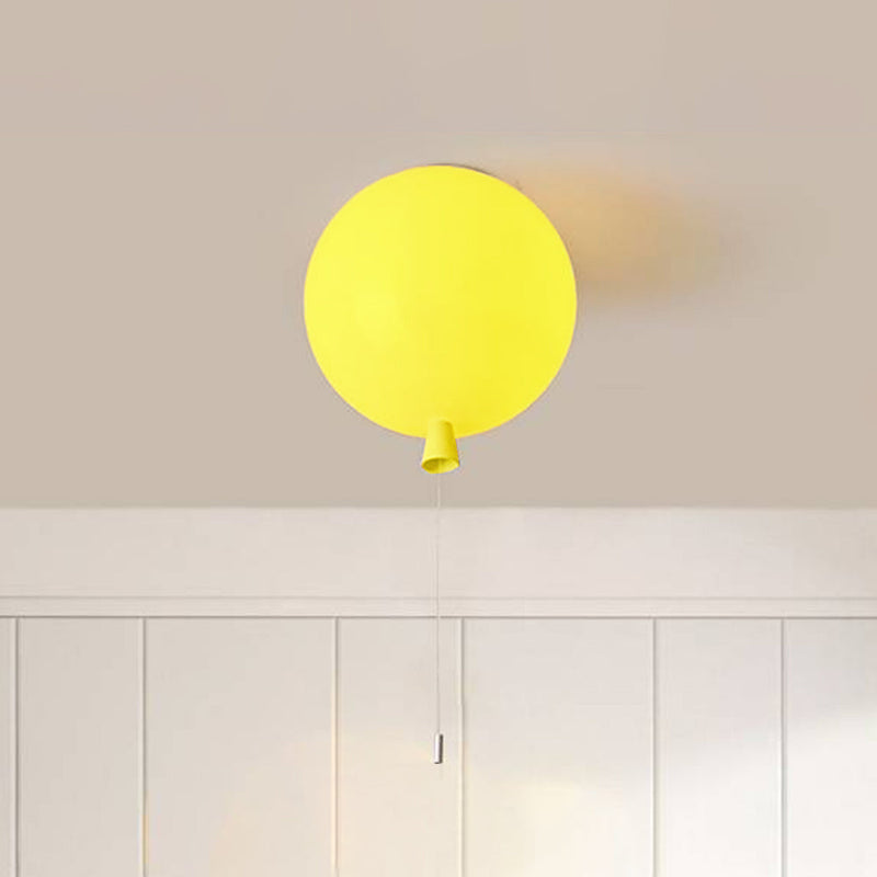 Compacte Moderne LED Ballon Plafondlamp - AuraLite