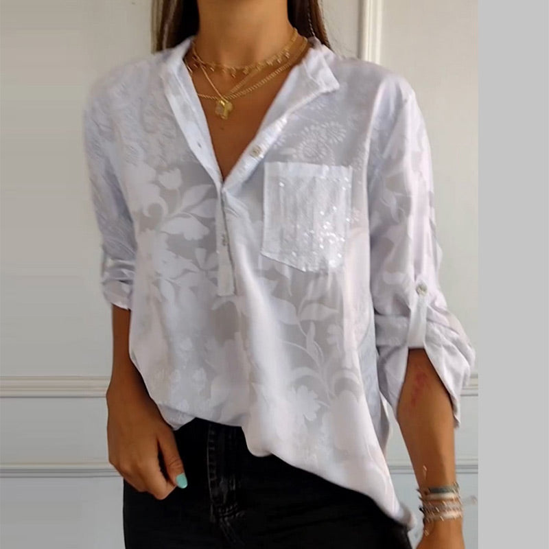 Modieuze dames blouse met V-hals en knoopsluiting – Amaya