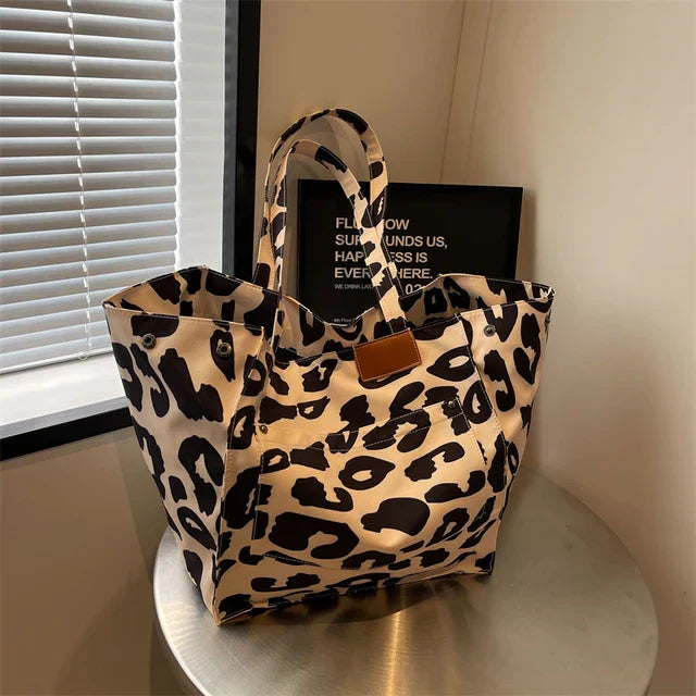 Oversized Canvas Schoudertas met Luipaardprint - Lila