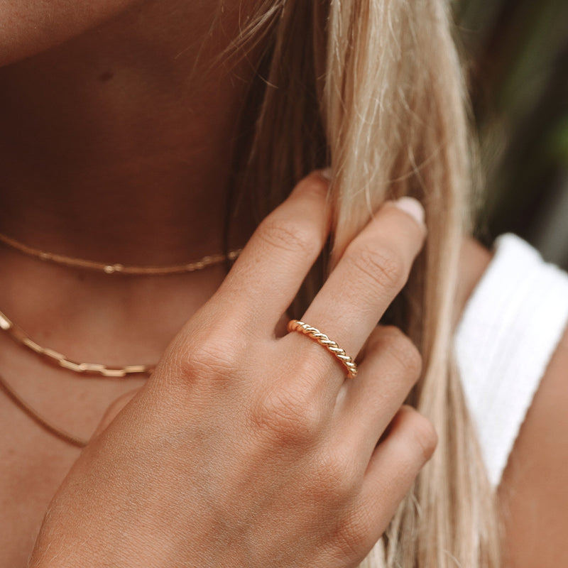 Obrączka skręcana z symboliką - Tessa