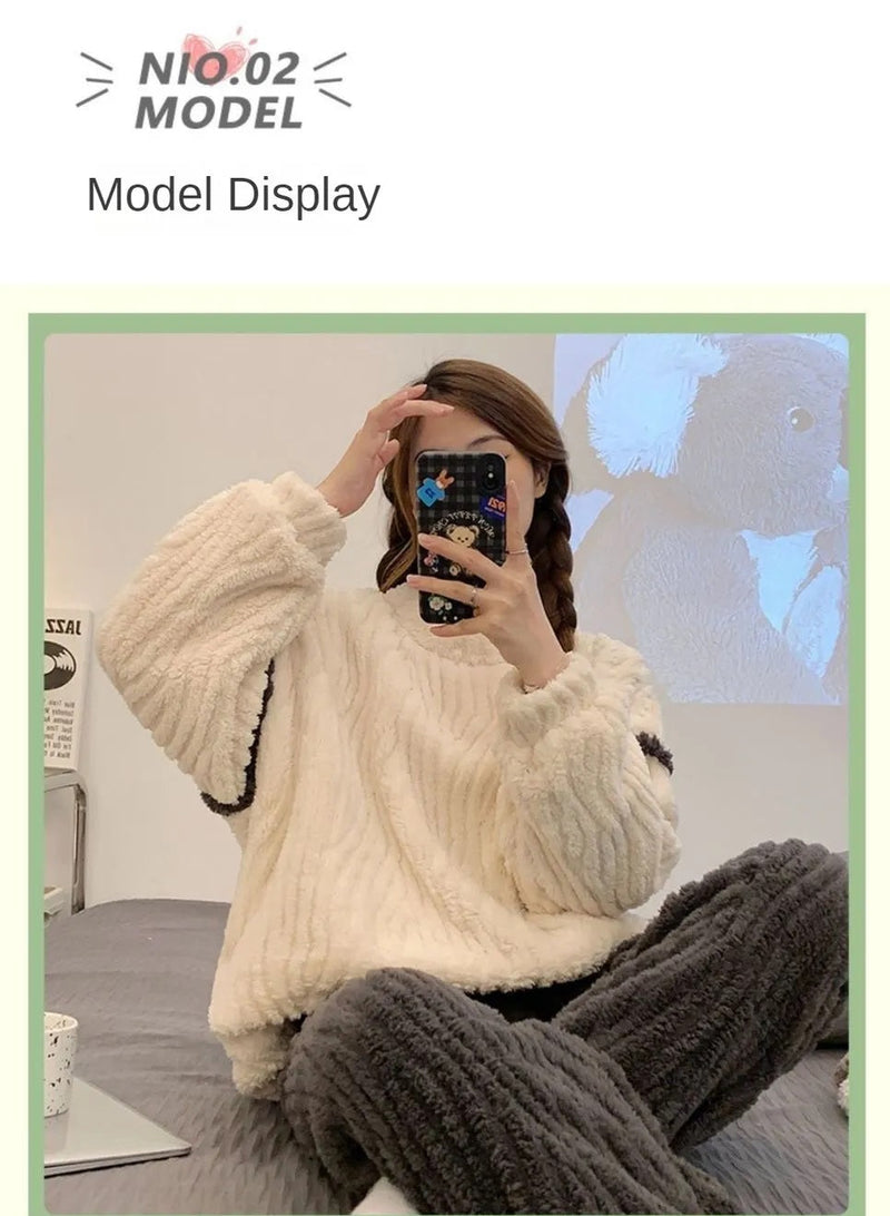 Zestaw piżam Isabel Charm | Dwuczęściowy i wygodny