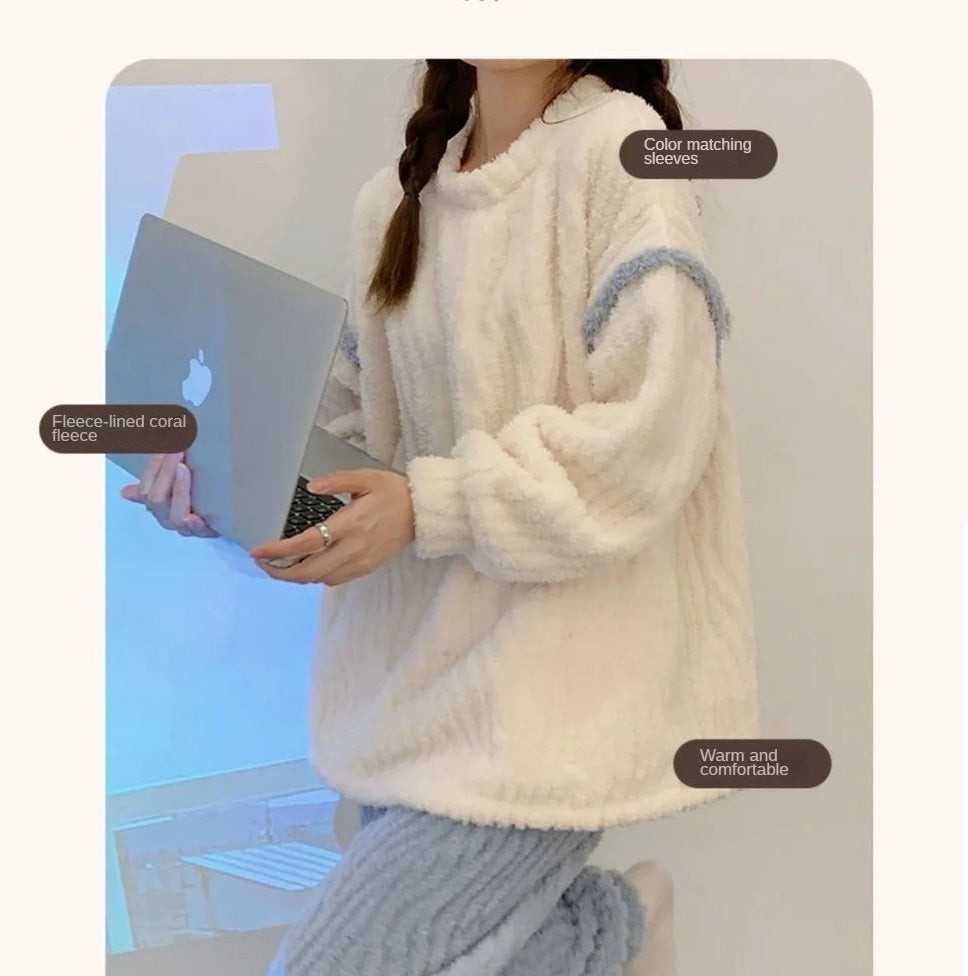 Zestaw piżam Isabel Charm | Dwuczęściowy i wygodny