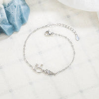 Bransoletka z zawieszką królika | Minimalistyczna i urocza