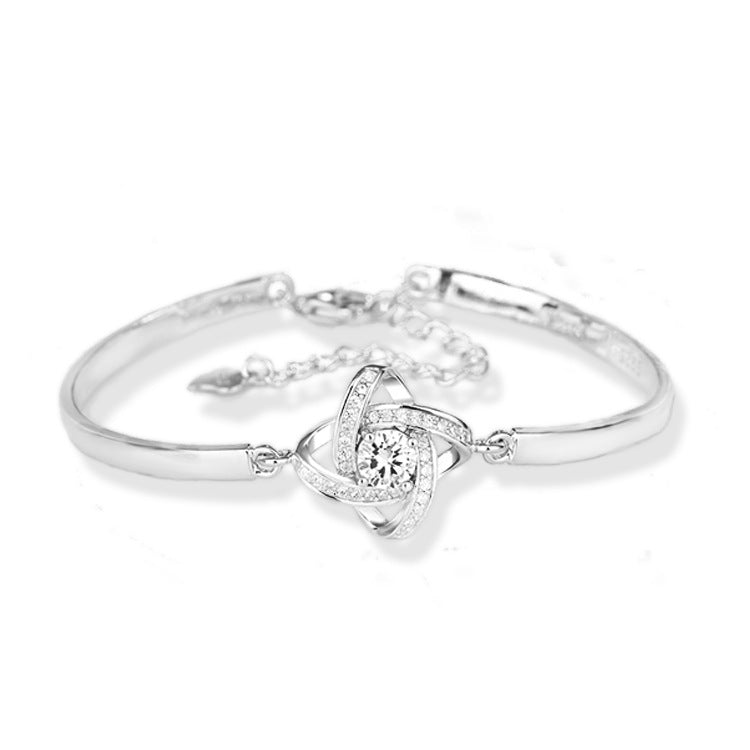 Bransoletka z węzłem miłości | Piękna na każdy dzień!