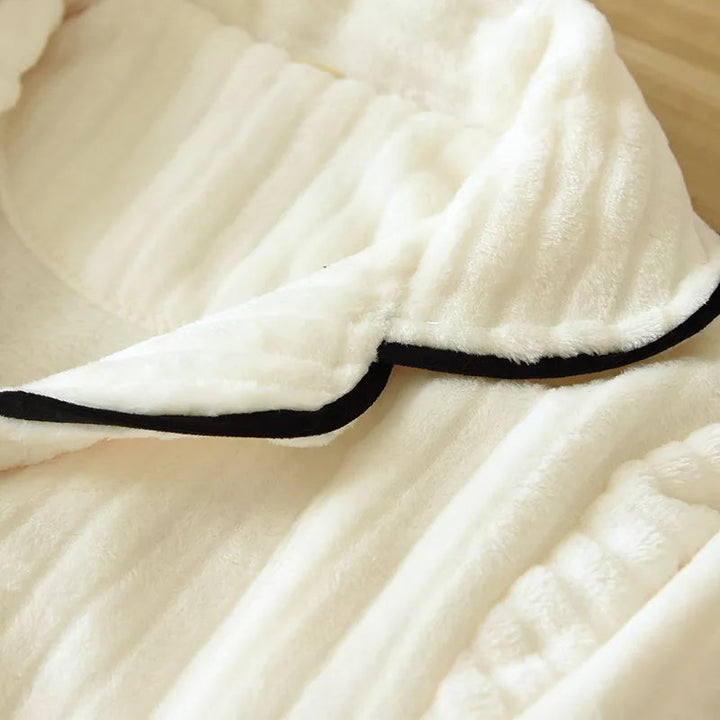 Mila SnuggleSuit Piżama | Miękki i wygodny