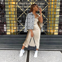 Sukienka Sally Satin | Wszystkie oczy zwrócone są na ciebie w tej sukience