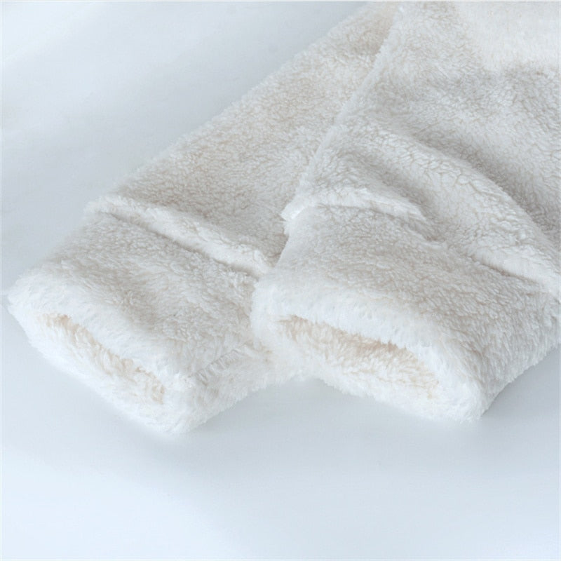 Sweter Alice Pluche | Krótki krój i super miękki