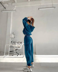 Lila dres treningowy | Wygodny i modny