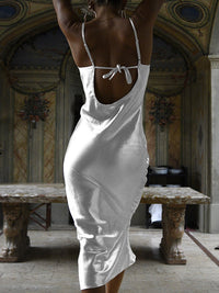 Sukienka Sally Satin | Wszystkie oczy zwrócone są na ciebie w tej sukience