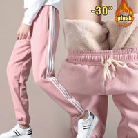 Spodnie dresowe Nickie Winter | Wygodne i ciepłe