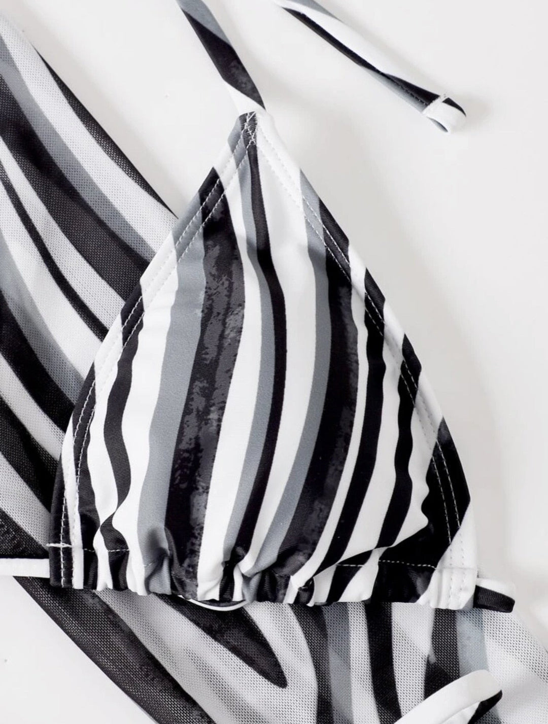 Gigi 3-częściowy zestaw | Idealny zestaw; Bikini z narzutką