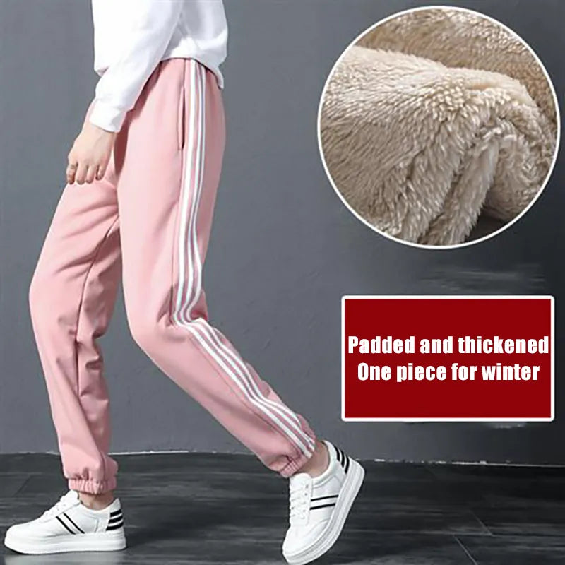 Spodnie dresowe Nickie Winter | Wygodne i ciepłe