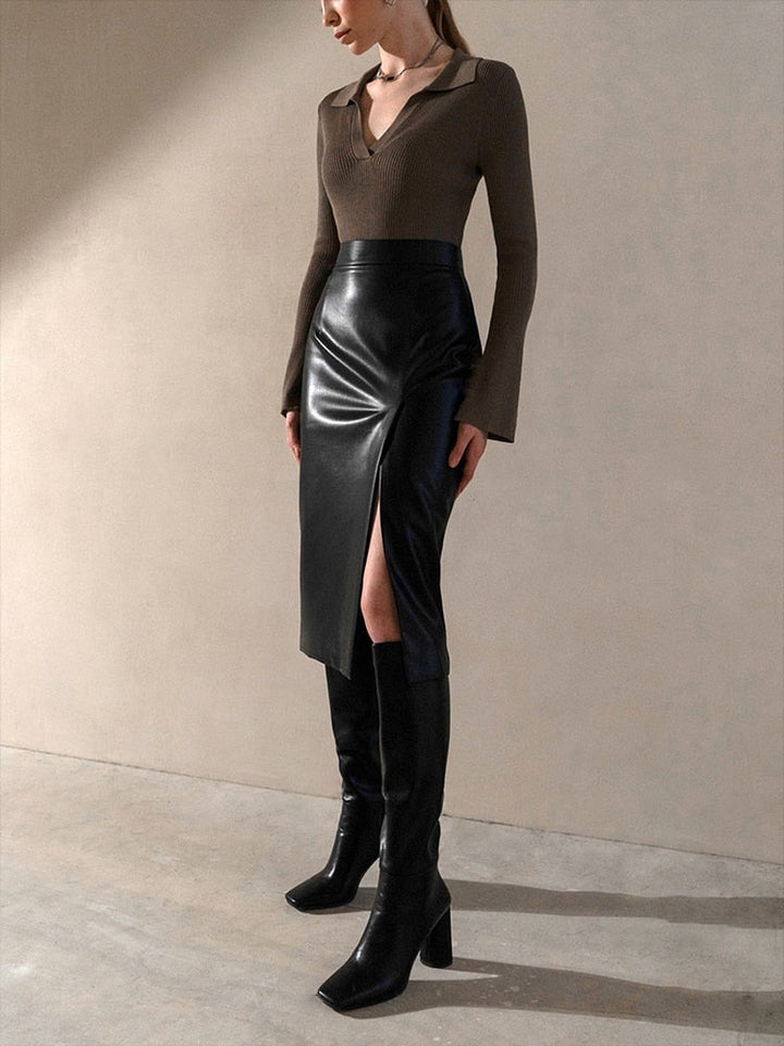 Mina Leather Skirt | Met sexy split