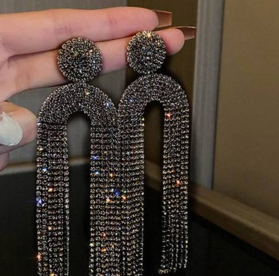 Statement kolczyki | Uzupełnij swój strój tymi olśniewającymi kolczykami