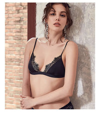 Miękki satynowy biustonosz | Z pięknymi koronkowymi brzegami, aby dopełnić całość!