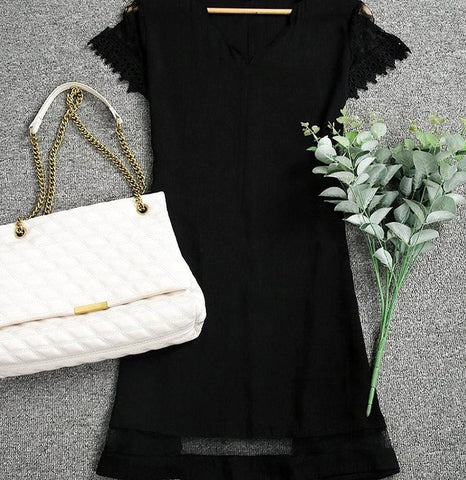 Sukienka La Mira | Siedem eleganckich, czarnych sukienek must-have!