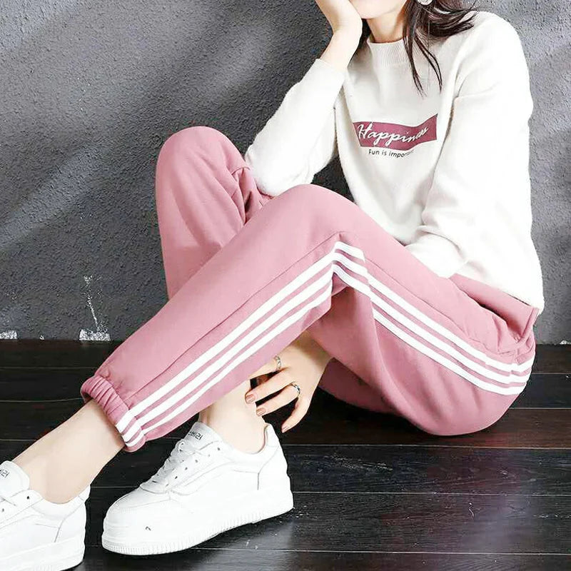 Spodnie dresowe Nickie Winter | Wygodne i ciepłe