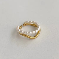 Dubbelgelaagde Gouden Ring met Zoetwaterparel - Ivy