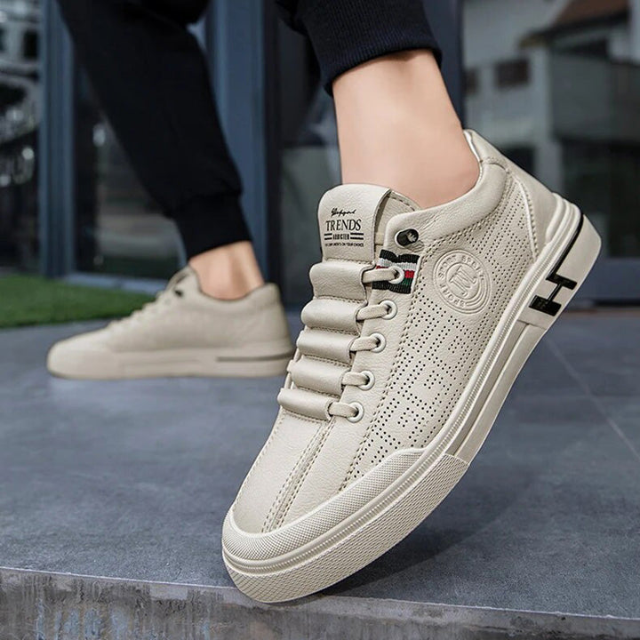 Heren Sneaker van Geperforeerd Leer met Lichtgewicht Constructie – Ethan