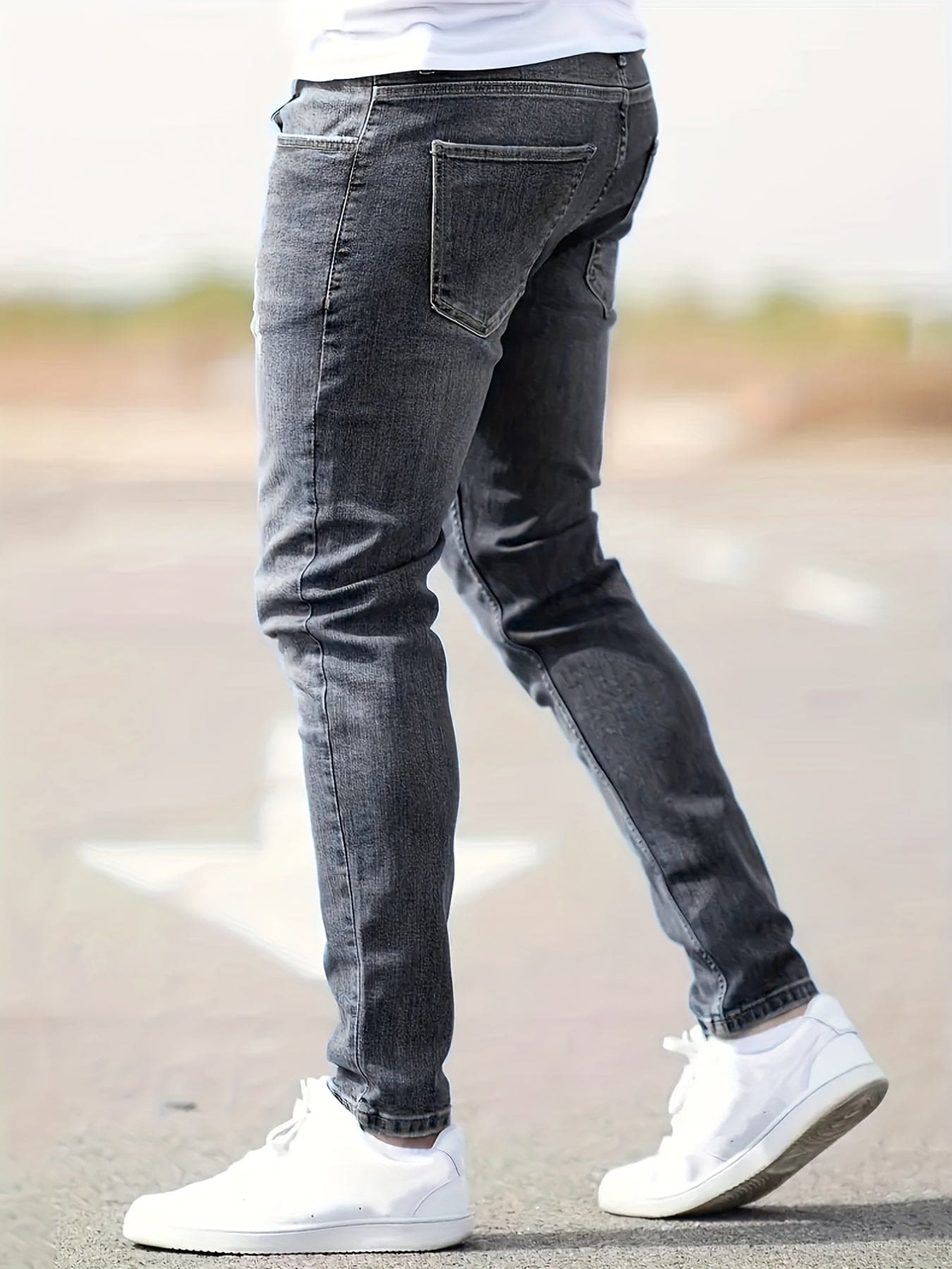 Trendy Tailored Fit Jeans - Liam