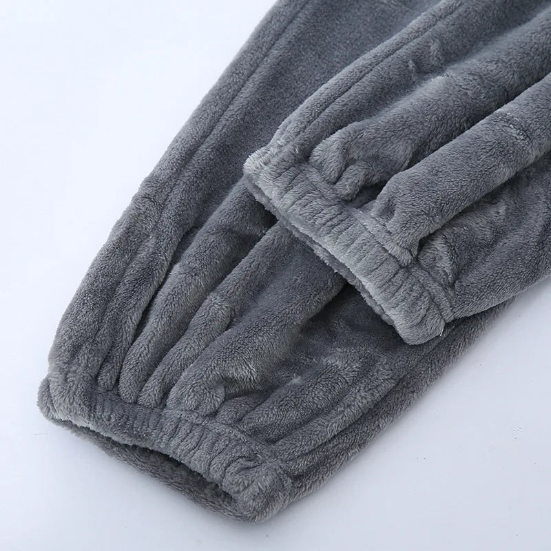 Vardi Dante™ Winter Chill Pyjama | Warme en zachte nachtmode voor mannen